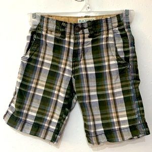Green plaid boys shorts